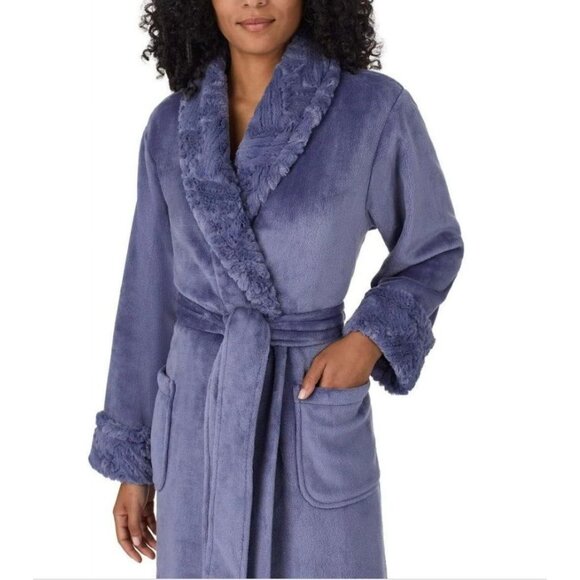 Carole Hochman Women's Shawl Collar Plush Robe SMALL - Picture 3 of 10